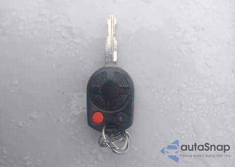 2010 Ford Escape Xlt из США, поврежденный, VIN 1FMCU0D70AKB75911